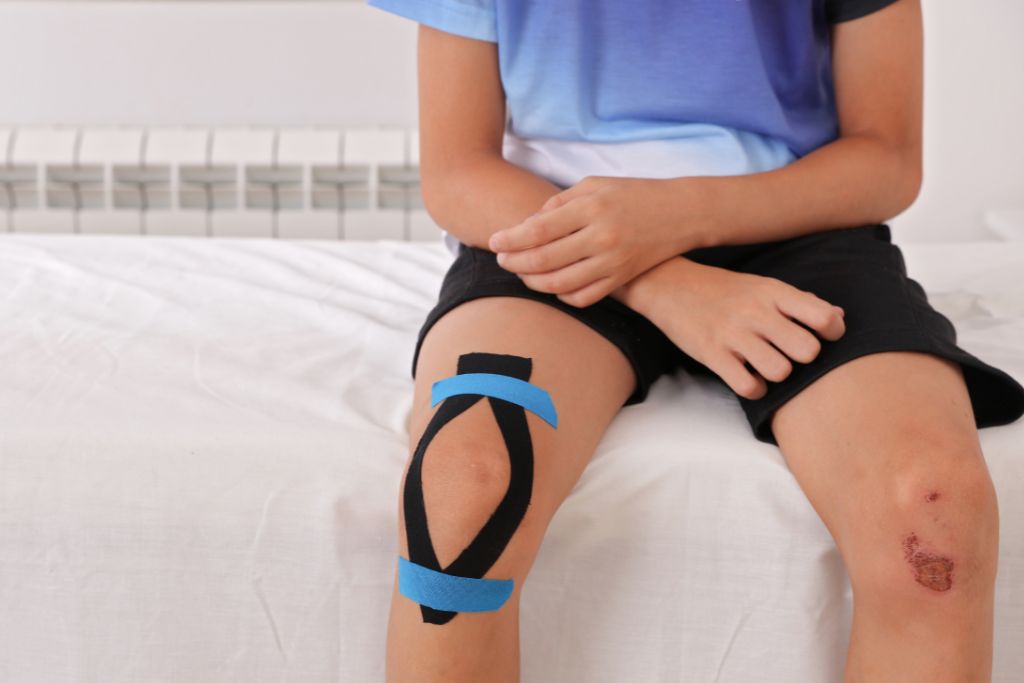 Joint Support Strapping Knee - Surf and Sports Myotherapy (683x1014px)